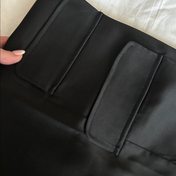 The Noli Shop Milan Satin Black Cargo Pants- brand new with out tags💕 So sleek! - Picture 7 of 8